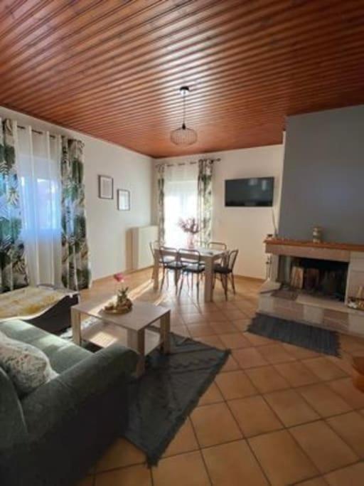 Laki'S House Οροφοδιαμέρισμα Με Σοφίτα Thermo Ngoại thất bức ảnh